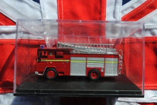 76DN001 DENNIS LONDON FIRE BRIGADE